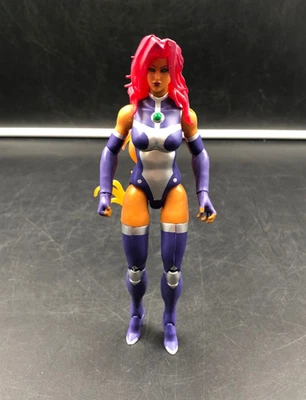 Figura de acción Mattel DC Multiverse Teen Titans - Starfire 6,5" Foto 1 de 4