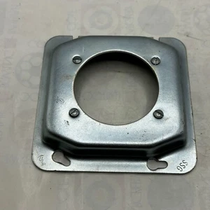 BRYANT 4750 Receptacle box cover BOX OF 10 - Picture 1 of 6