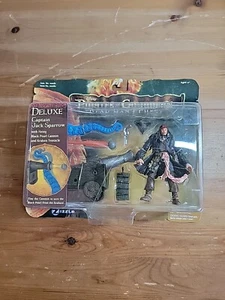 Pirates of Caribbean Action Figure 3 3/4” Captain Jack Sparrow & Cannon NEW - Picture 1 of 3