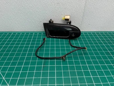 ЧЕРНАЯ ОРИГИНАЛЬНАЯ ВНЕШНЯЯ РУЧКА ПРАВОЙ ПАССАЖИРСКОЙ ДВЕРИ 91-99 MITSUBISHI 3000GT - Изображение 1 из 4