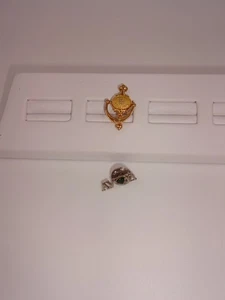 2 Vintage Avon Calling Brooches Gold Silver Tone Scarf Pins Heart Door Knocker - Picture 1 of 3