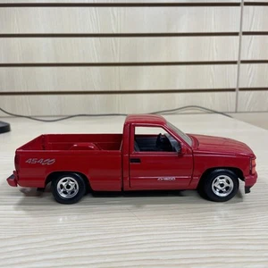 Motor Max 1992 Chevrolet 454 SS Pickup Truck 1/24 Diecast Model RED - Picture 1 of 19