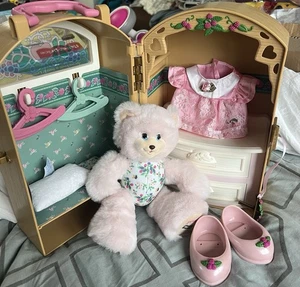 Armario Fisher-Price Briarberry Bear 1999 vintage armario estuche de transporte Bear Acc - Imagen 1 de 9