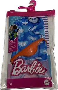 Barbie Ken Fashion Pack HBV41 Estampado en la nube Camiseta + Pantalones cortos + Juego de cinturón de plátano - Imagen 1 de 1