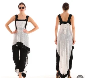 Tuta donna Bukezy 2 pezzi taglia XS made in Turkey nero bianco set asimmetrico - Foto 1 di 6