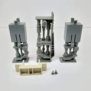 1979 Star Wars Millennium Falcon Complete Landing Gear Front and Rear - Picture 1 of 7