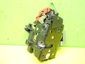 Cerradura puerta trasera derecha audi a4 b6 01-05 - Imagen 1 de 3