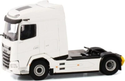 WSI MODELS DAF XG CAB UNIT 4X2 WHITE 03-2047 - Image 1 of 2