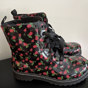 Botas Combat Charol