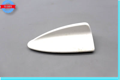 07-13 BMW X5 E70 techo trasero aleta de tiburón antena cubierta blanca OEM Foto 1 de 4