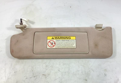 Jaguar XJ8 1998-2003 Vanden Plas lado izquierdo del conductor parasol con espejo retrovisor OEM. Foto 1 de 4