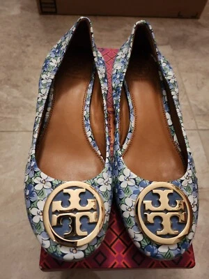 Tory Burch Benton 2 芭蕾磨砂背面印花 Nappa 皮革金色 6 码 — 第 1/4 张图片