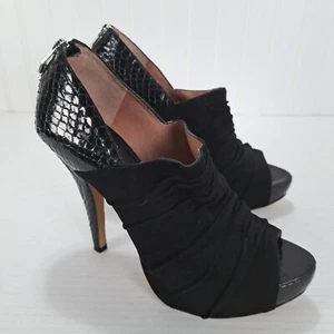 Vince Camuto Miki Heels Womens 10 Black Snake Platform Slouchy Suede Peep Toe - Picture 1 of 12