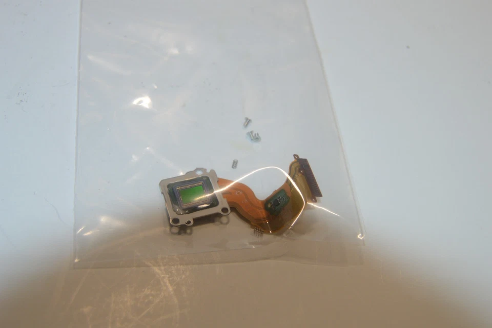 Sensor CCD con tornillos/resortes para Canon SD1300IS e IXY200F pieza de reparación Foto 1 de 1