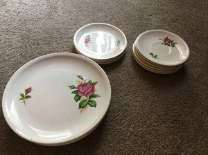 Vintage Paden City, Pinkish Red Rose - Set Of 15 Plates USA Oven Proof - Picture 1 of 5