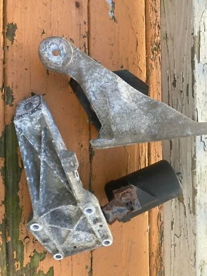 Par de soportes de soporte de montaje de motor para brazo de motor BMW E46 AWD 2001-2006 325XI 330XI Foto 1 de 2