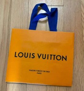 LOUIS VUITTON GIFT SHOPPING BAG 10 X 8 X 6" UNUSED - 57TH ST NYC FLAGSHIP STORE - Picture 1 of 4