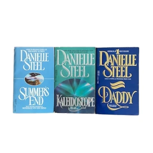 DANIELLE STEEL Novels 1979-1989 ( Paperback 3 Book Lot) - Picture 1 of 6