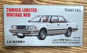 Tomica Limited Vintage Neo Toyota Crown Hardtop LV-N199a - Bild 1 von 2