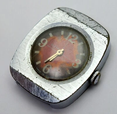 RELOJ MECÁNICO VINTAGE SUSR SOVIET RUSIA SLAVA 17 JOYAS Foto 1 de 3