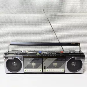 AIWA CS-W99 AIWA Doppelradio Kassettenrecorder nur Einschalten nicht geprüft Trödel - Bild 1 von 10