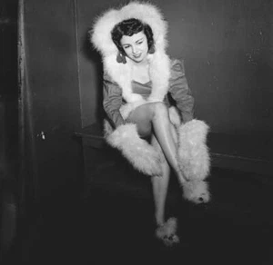 Gloria OMalley Rockettes Precision Dance Company Backstage Radio C- Old Photo - Bild 1 von 1