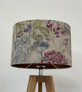 Pantalla Voyage Hedgerow Country Floral Cobre Cepillado Ovalado Pantalla de Luz - Imagen 1 de 17