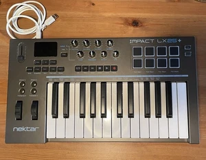 Nektar IMPACT LX25+ 25 Keys 8 Pads Portable MIDI Controller EUC With USB Cable - Picture 1 of 5