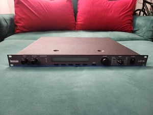Lexicon LXP-15 Multi-Effect Processor - Picture 1 of 14
