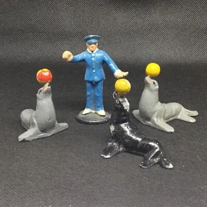 Wend-al Performing Seals And Trainer (Pink’382) - Bild 1 von 8
