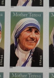 Mother Teresa Mint Stamp Sheet - Picture 1 of 3