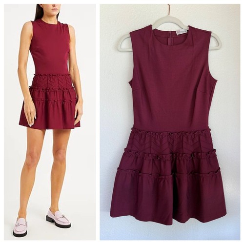 Abito in jersey senza maniche rosso Valentino aderente e svasato bordeaux taglia small nuovo con etichette