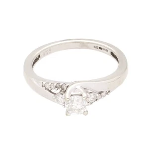 9Carat White Gold 0.40ct Diamond Solitaire & Accents Ring (Size P) 4mm Head - Picture 1 of 3