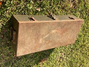 Vintage Antique 1920s-30s Industrial Era Hard-Side Metal Suitcase Trunk - Picture 1 of 9