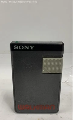 Walkman Sony FM/AM sin auriculares Foto 1 de 4