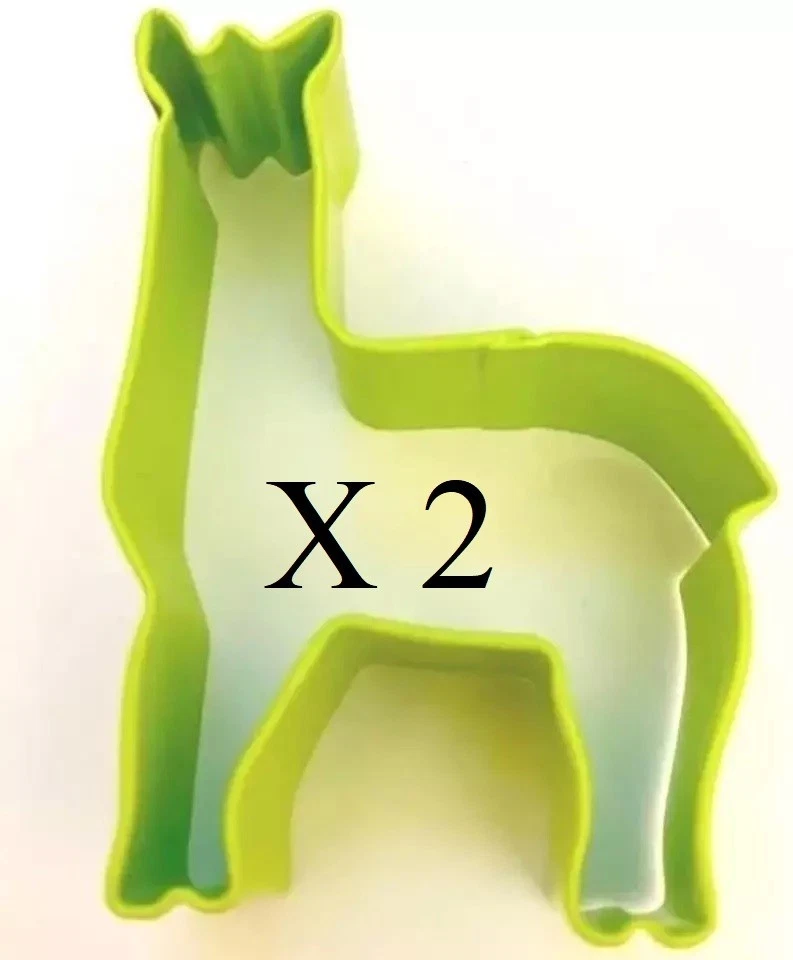 2 cortadores de galletas Wilton forma de llama recubiertos de metal tamaño 3-1/2" de alto verde Foto 1 de 2