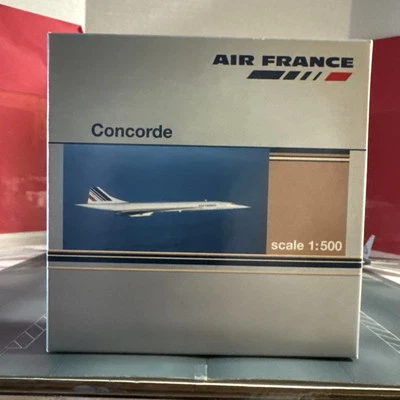 Herpa 1:500 scale die-cast model Air France Concorde Commercial Airliner F-BTSD - image 1 of 4
