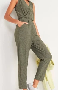 Old Navy Active Breath On Cross Front Jumpsuit Green Athleisure Pockets Size L - Picture 1 of 8