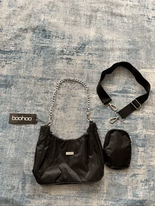 Nuovo con etichetta! Borsa a tracolla Boohoo in nylon nero con tracolla staccabile e marsupio - Foto 1 di 6