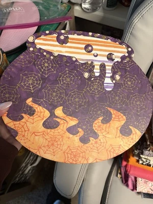 Kit trapunta Halloween Oops Riley Blake e Sandy Gervais - Immagine 1 di 4