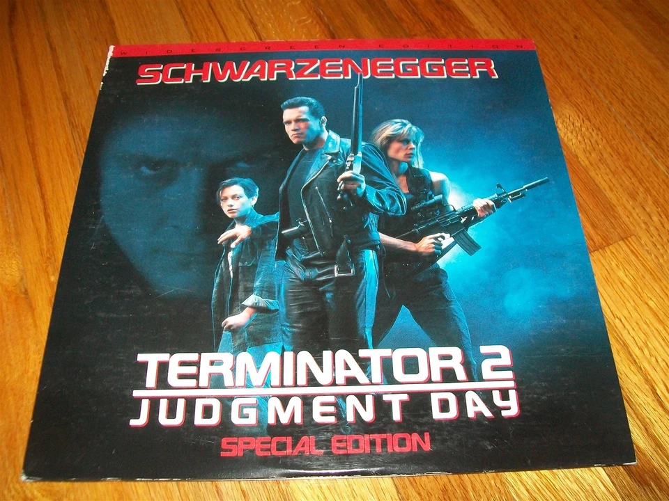 TERMINATOR 2: JUDGMENT DAY 2-Laserdisc LD WIDESCREEN SPECIAL EDITION VERY RARE - Image 1 of 1