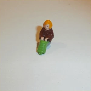 Dinky Toys 100 FAB1 Rolls Royce Lady Penelope Passenger Figure - Picture 1 of 5