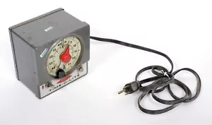 Time O lite M-72 Darkroom enlarger Timer glows, works, tested #5560 - Picture 1 of 5