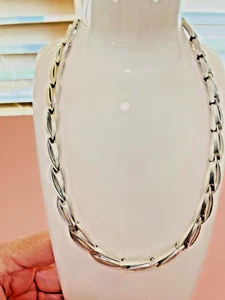 Vintage Trifari Halskette/Halsband Stil gebürstet & glatt silberfarben 8 Zoll kostenloser Versand - Bild 1 von 7