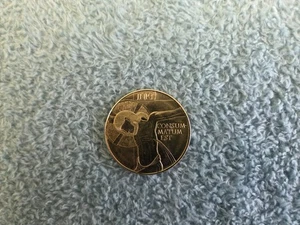 Westminster Cathederal - Crucifixion Token Coin Very Rare 2013 Great condition - Picture 1 of 2