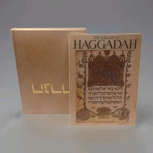 HAGGADAH SARAJEVO + COMPANION BOOK ~ BEAUTIFULLY ILLUSTRATED ~  NO DUSTJACKET - Imagen 1 de 7