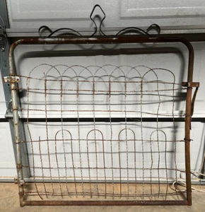 Vintage Braided Wire Metal Farm House Garden Gate Decor - Picture 1 of 6