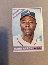 1966 Topps # 500 Hank Aaron card NICE!