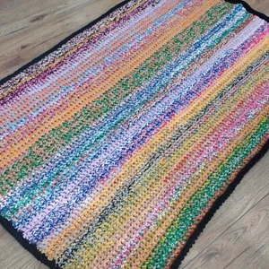 LARGE Crocheted Blanket /Rug/Throw/afgan Very Heavy And Warm - Picture 1 of 5