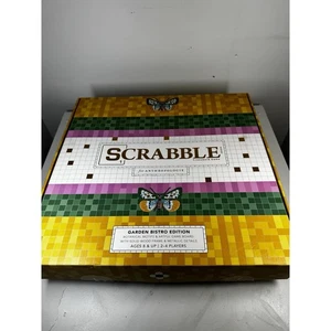 Anthropologie Scrabble Brettspiel Bistro Garten Neu Offener Karton. Nie bespielt - Bild 1 von 9